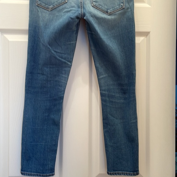CLOSET CLOSING Paige Verdugo crop jeans, size 27 - Picture 6 of 14